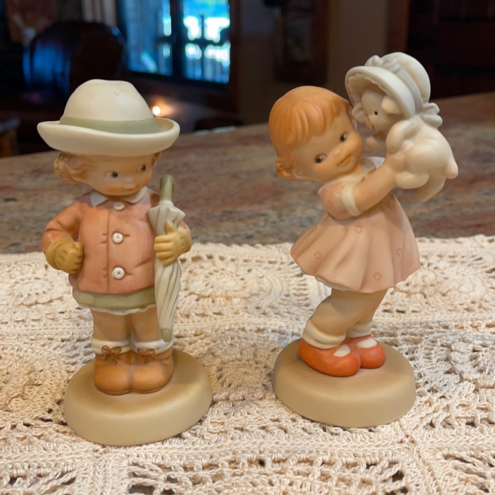 Memories of Yesterday figurines.